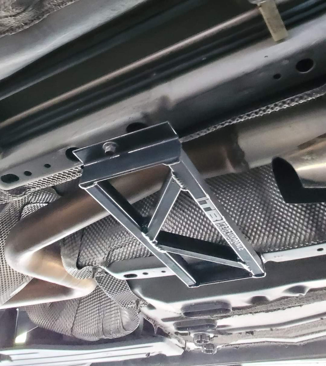 Ford Focus ST (2013-2018) Rear Mid Chassis Brace – TB Performance
